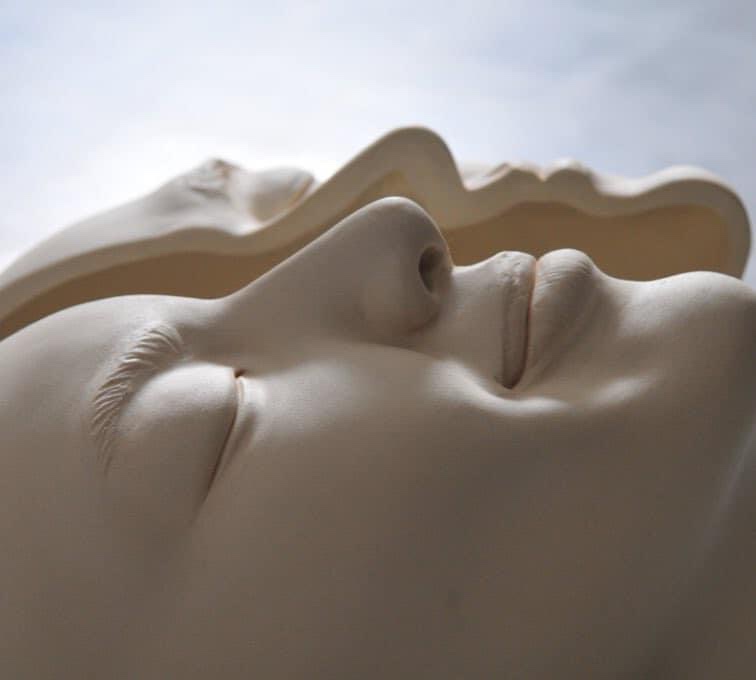 Gần mực thì đen, gần đèn thì&nbsp;sáng.